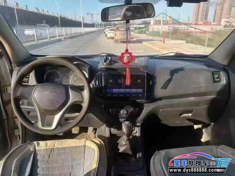 18年五十铃瑞迈轿车抵押车出售