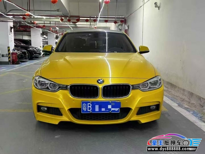 抵押车出售17年宝马3系轿车