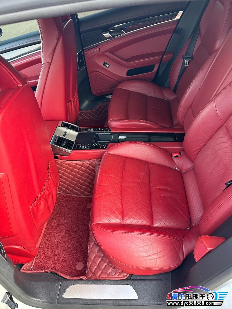 14年保时捷帕纳梅拉轿车抵押车出售