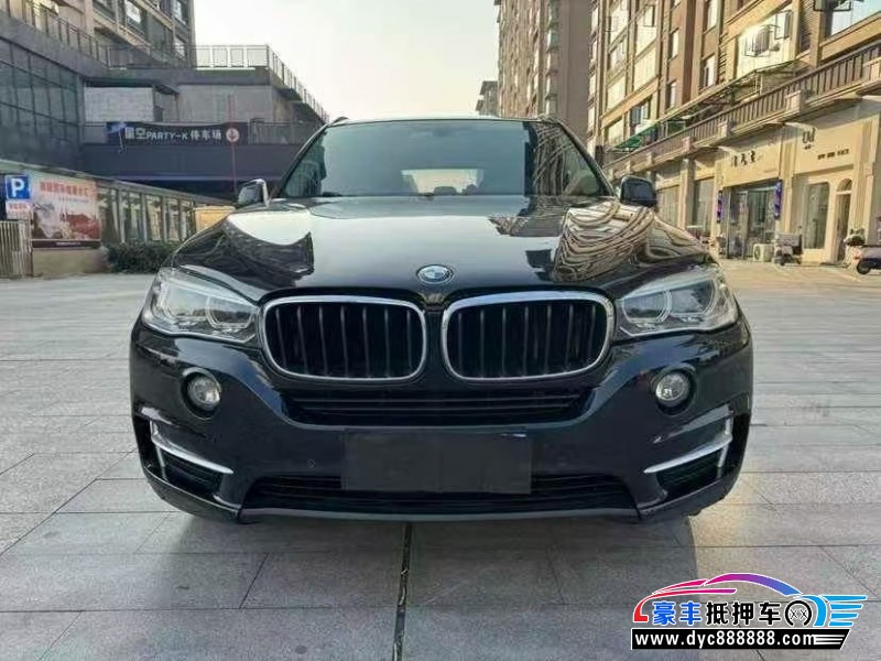 15年宝马X5轿车