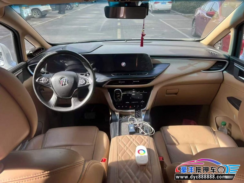 20年别克GL8轿车抵押车出售