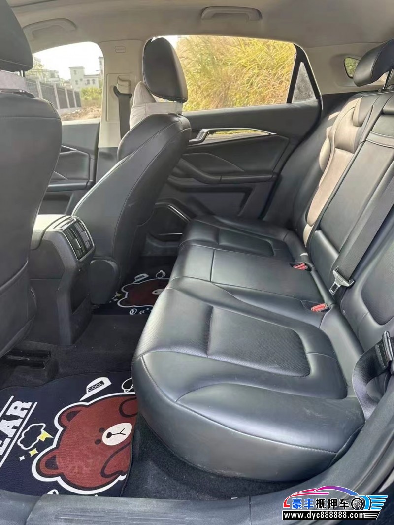 21年奔腾B70轿车抵押车出售