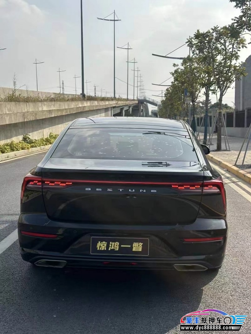 21年奔腾B70轿车抵押车出售