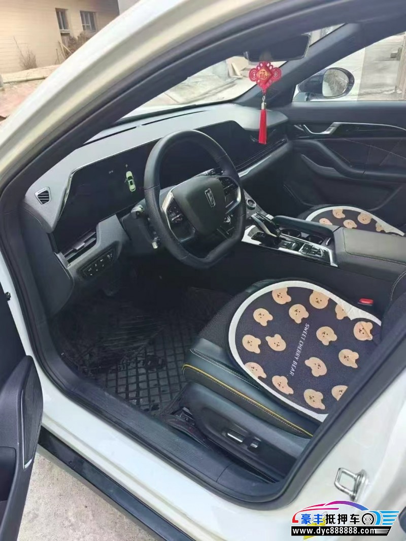 22年奔腾B70轿车抵押车出售