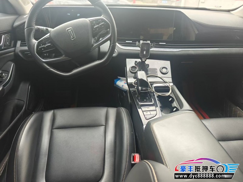 23年奔腾B70轿车抵押车出售