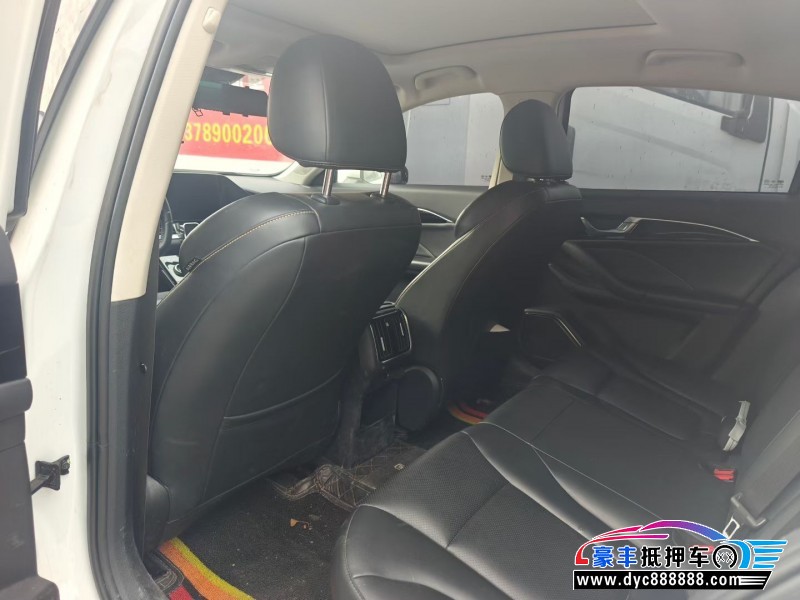 23年奔腾B70轿车抵押车出售