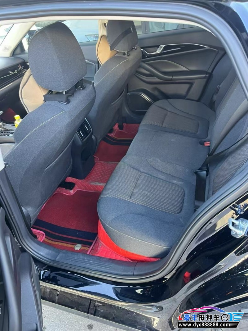 23年奔腾B70轿车抵押车出售