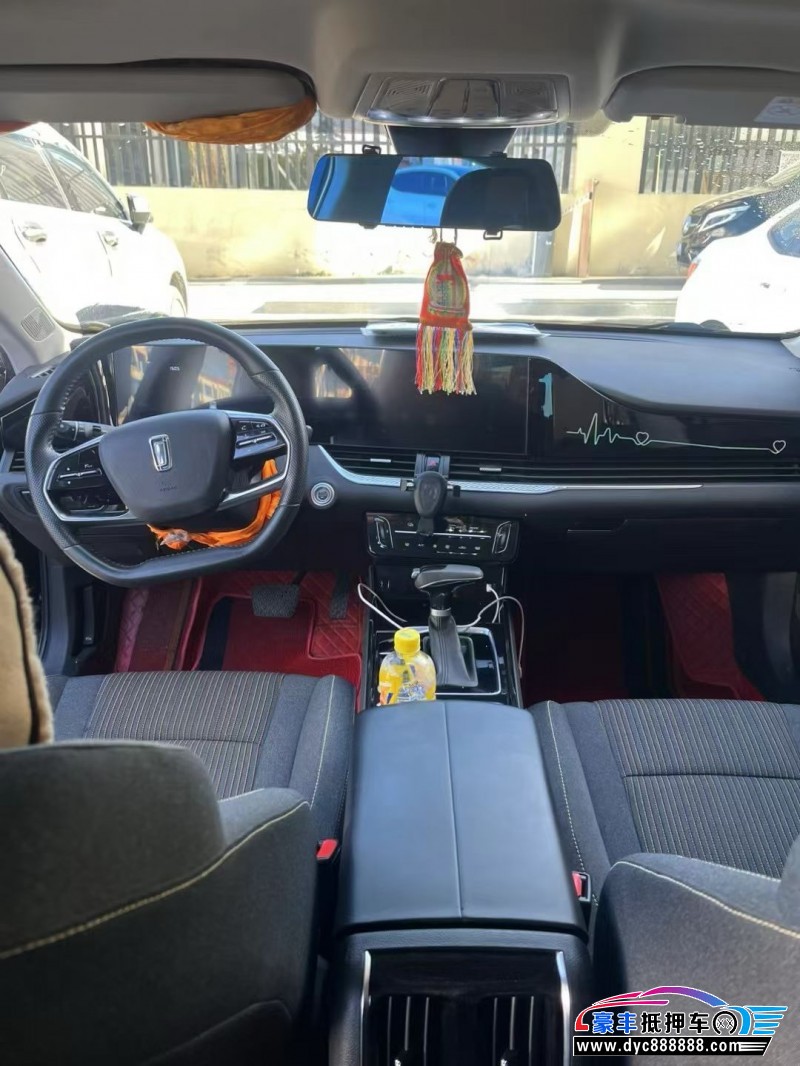 23年奔腾B70轿车抵押车出售