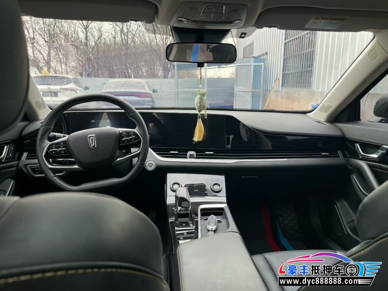 23年奔腾B70轿车抵押车出售