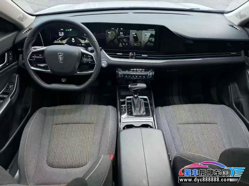 25年奔腾B70轿车抵押车出售