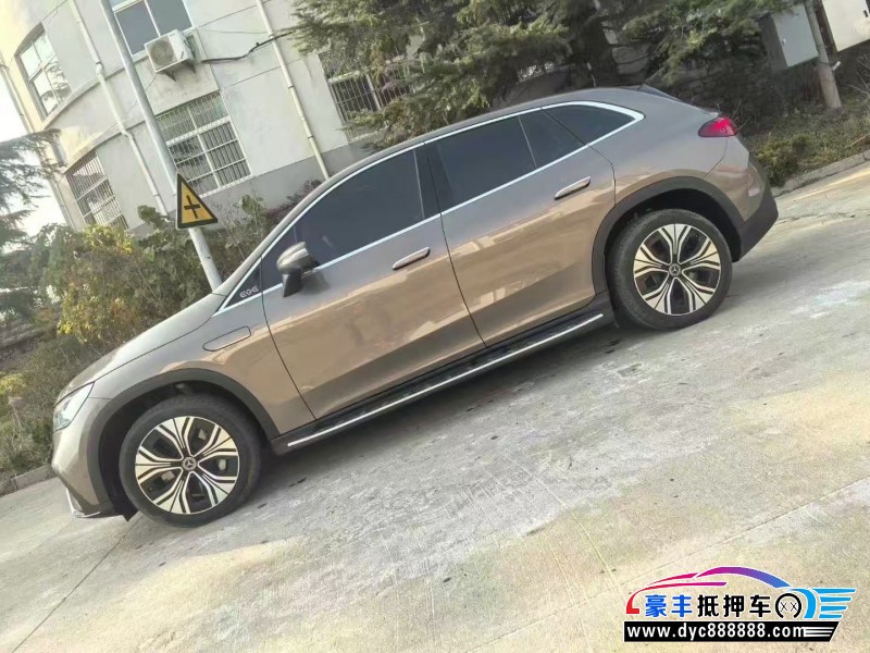 23年奔驰E轿车抵押车出售