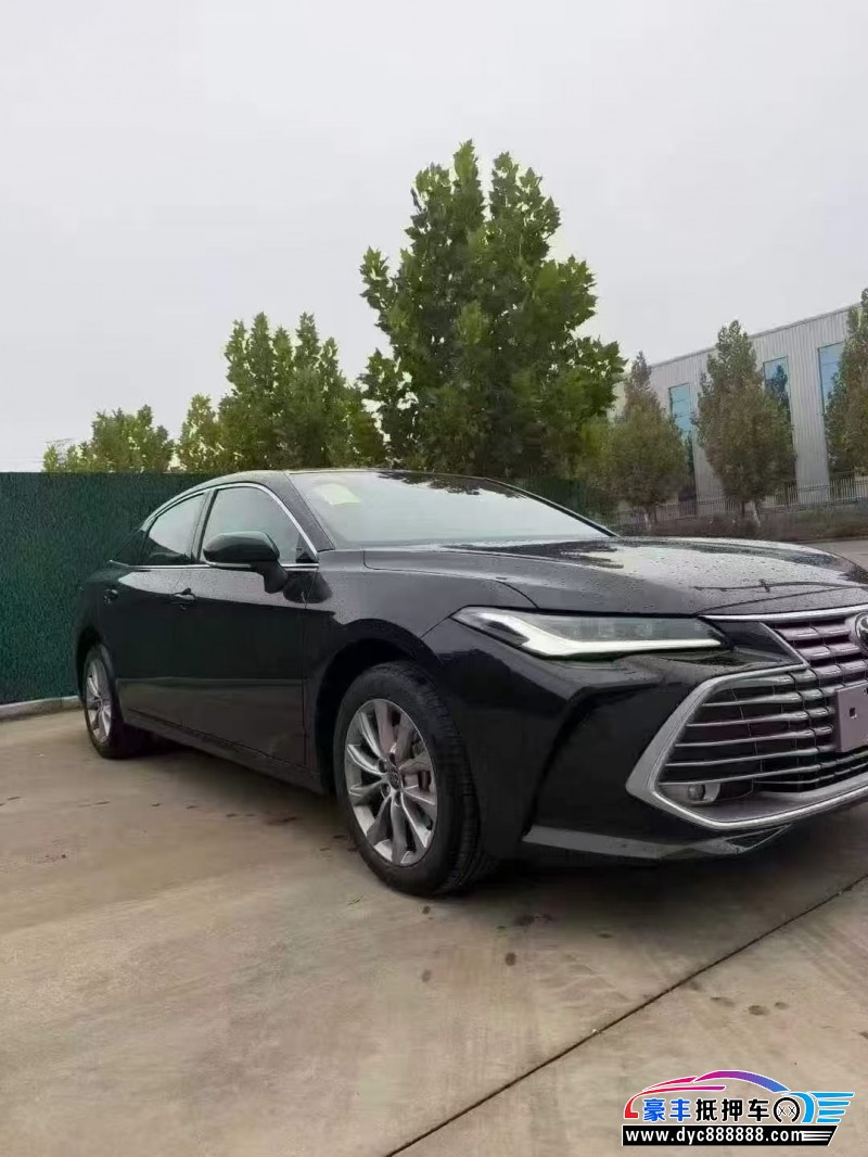 25年丰田亚洲龙轿车抵押车出售