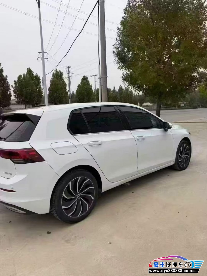 21年大众高尔夫轿车抵押车出售