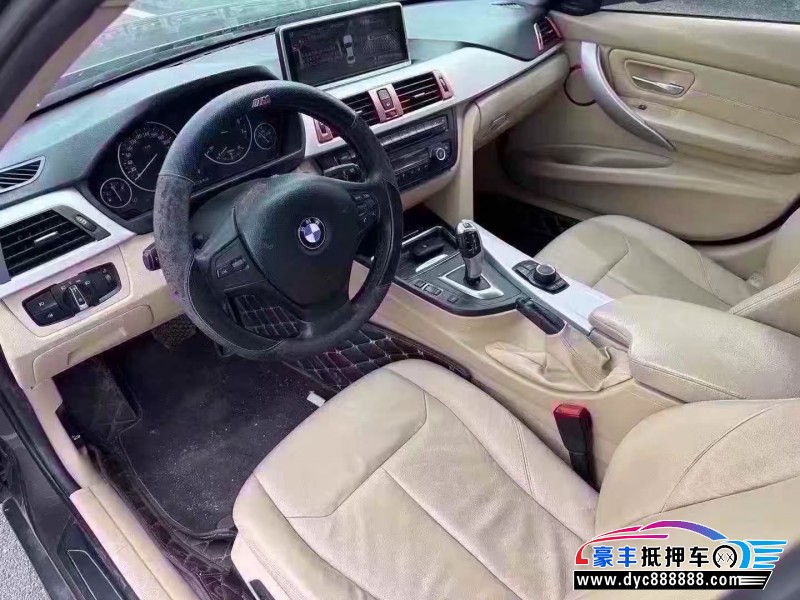 15年宝马3系轿车抵押车出售