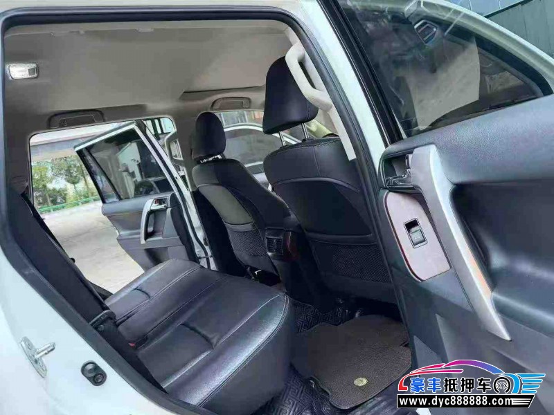 14年丰田普拉多（霸道）轿车抵押车出售