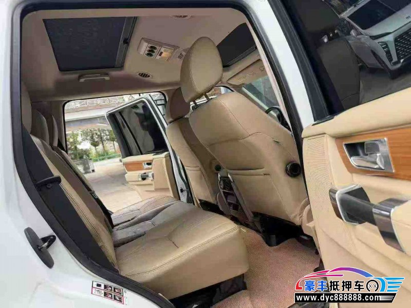 12年路虎发现4轿车抵押车出售