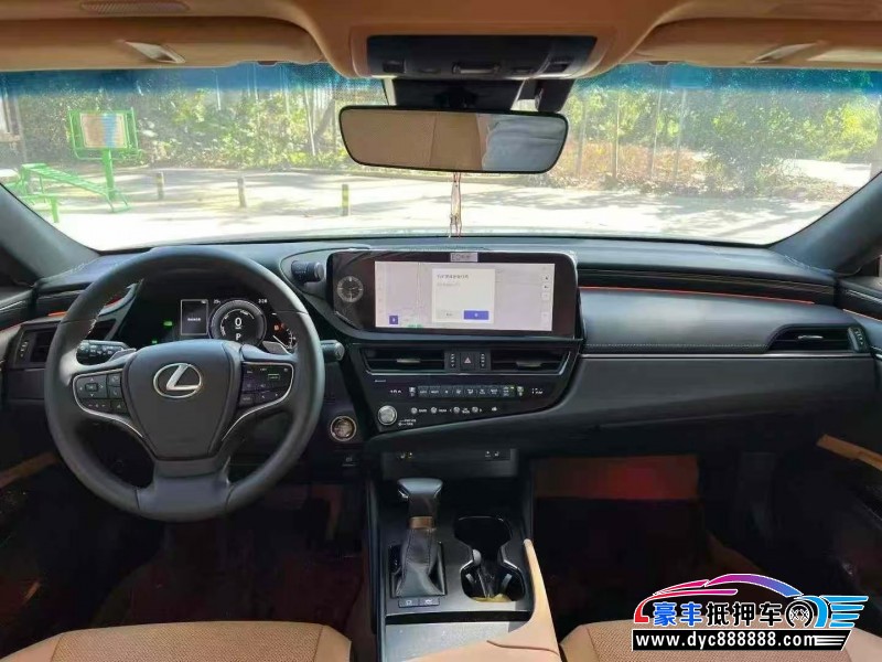 24年雷克萨斯ES轿车抵押车出售