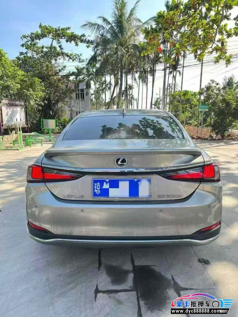 24年雷克萨斯ES轿车抵押车出售