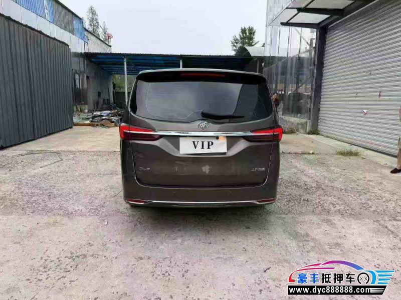 24年别克GL8轿车抵押车出售