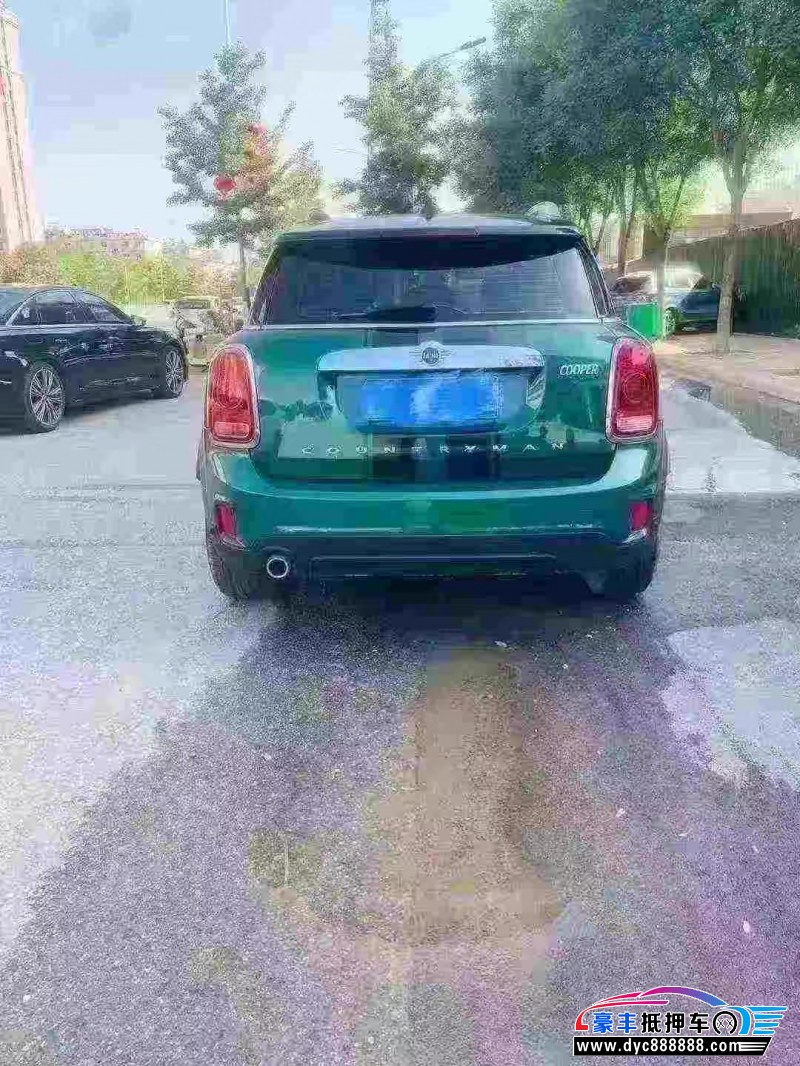 20年宝马MINISUV抵押车出售