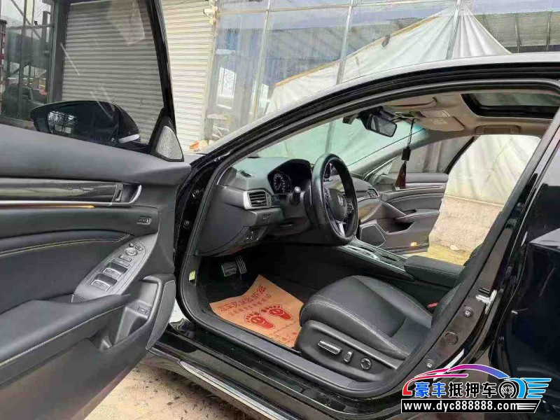 23年本田雅阁轿车抵押车出售