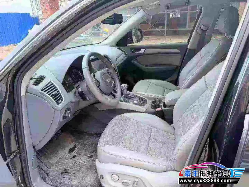 15年奥迪Q5SUV抵押车出售