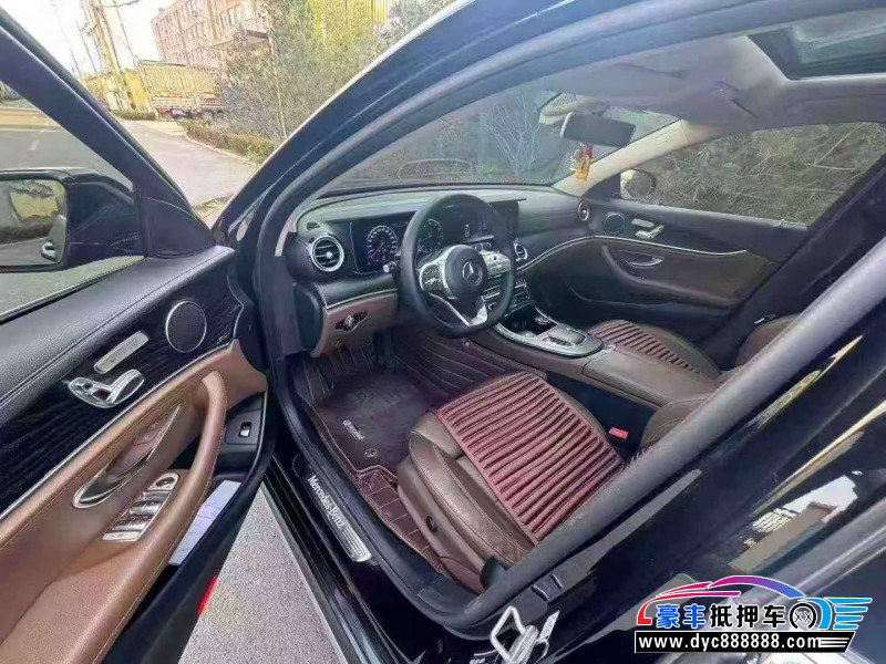 19年奔驰E轿车抵押车出售