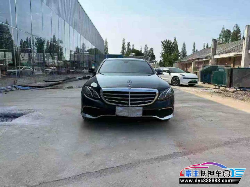 19年奔驰E轿车抵押车出售