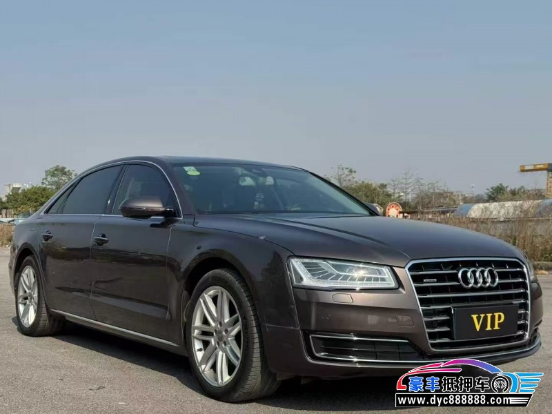 18年奥迪A8L轿车抵押车出售