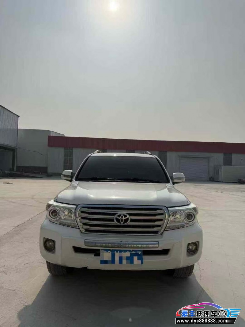 14年丰田兰德酷路泽（陆巡）轿车抵押车出售