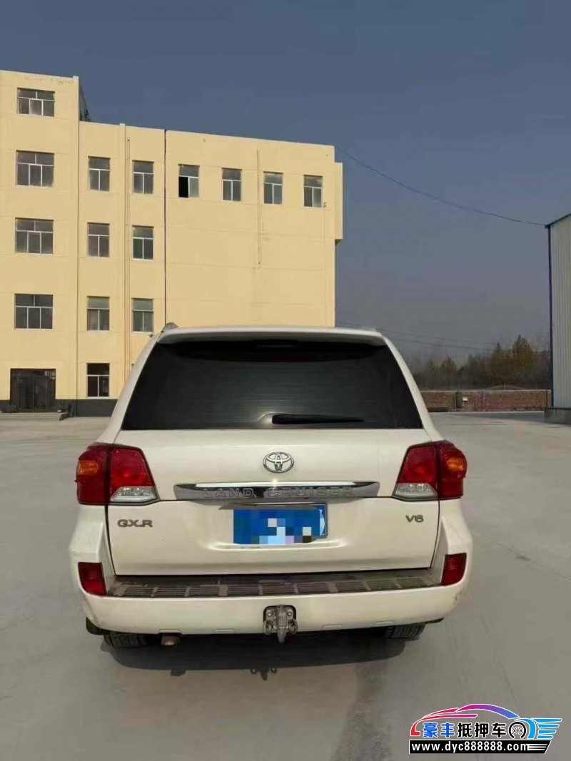 14年丰田兰德酷路泽（陆巡）轿车抵押车出售