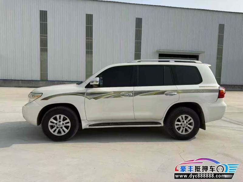 14年丰田兰德酷路泽（陆巡）轿车抵押车出售
