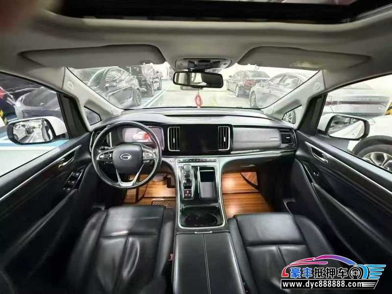 21年传祺M8轿车抵押车出售