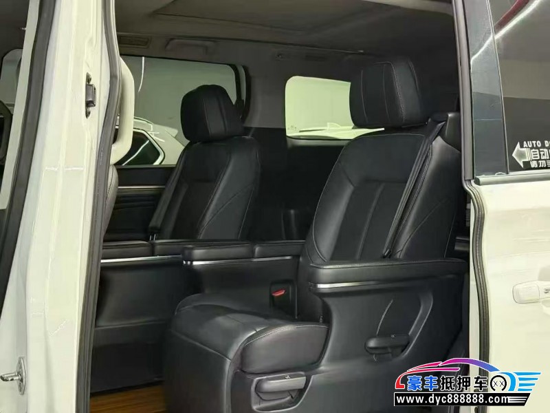 21年传祺M8轿车抵押车出售