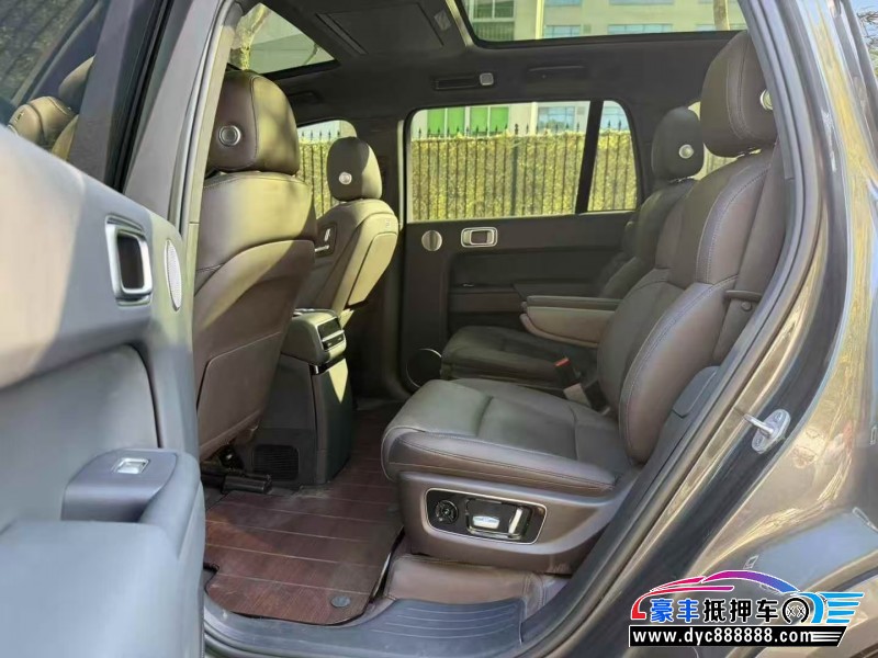 23年理想L9轿车抵押车出售