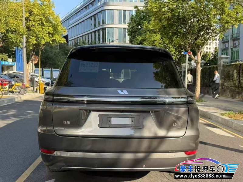 23年理想L9轿车抵押车出售