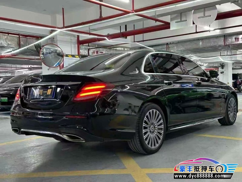 19年奔驰E轿车抵押车出售