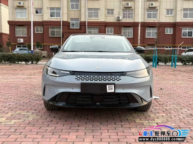 25年零跑c01轿车抵押车出售