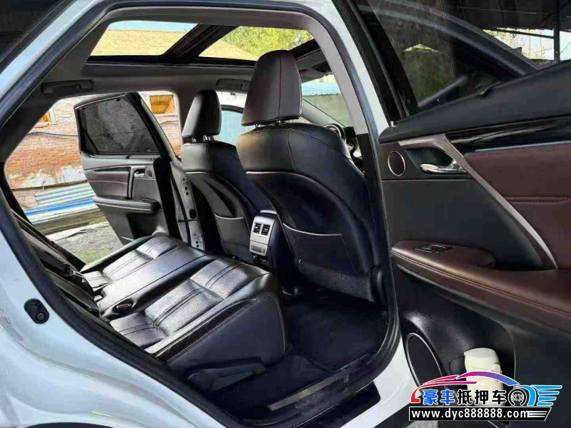 17年雷克萨斯RX轿车抵押车出售