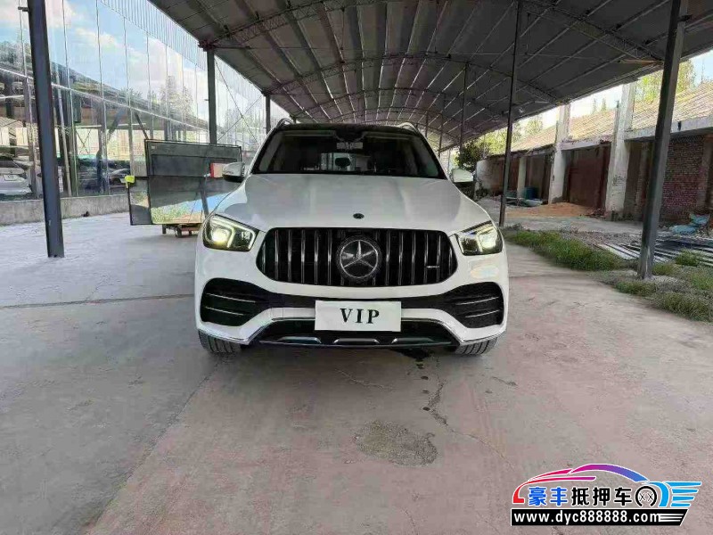 20年奔驰GLE轿车抵押车出售