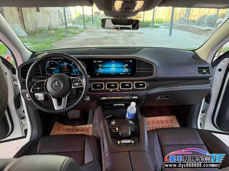 20年奔驰GLE轿车抵押车出售