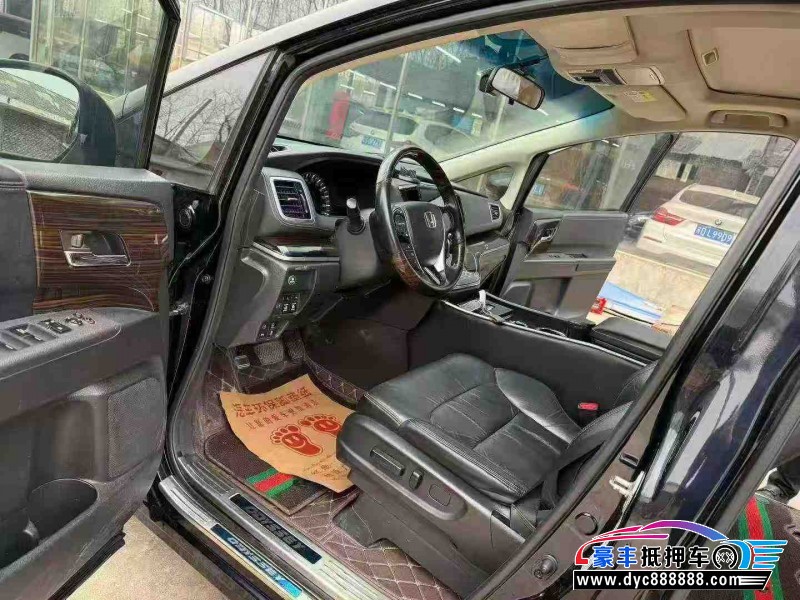 19年本田奥德赛轿车抵押车出售