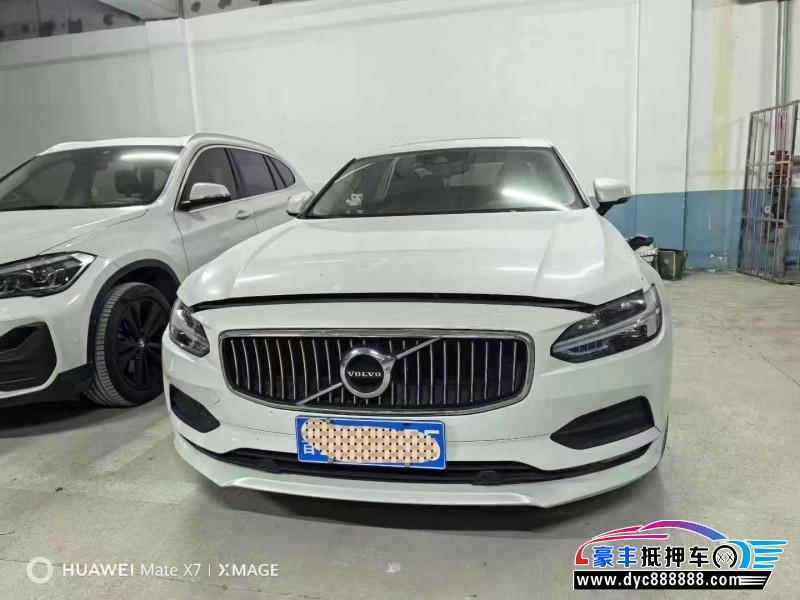 18年沃尔沃S90轿车抵押车出售