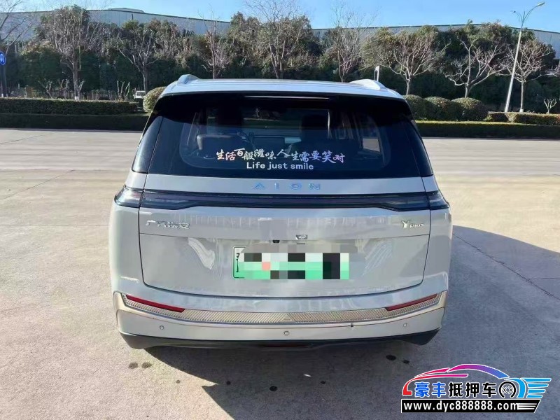 23年埃安Y70轿车抵押车出售