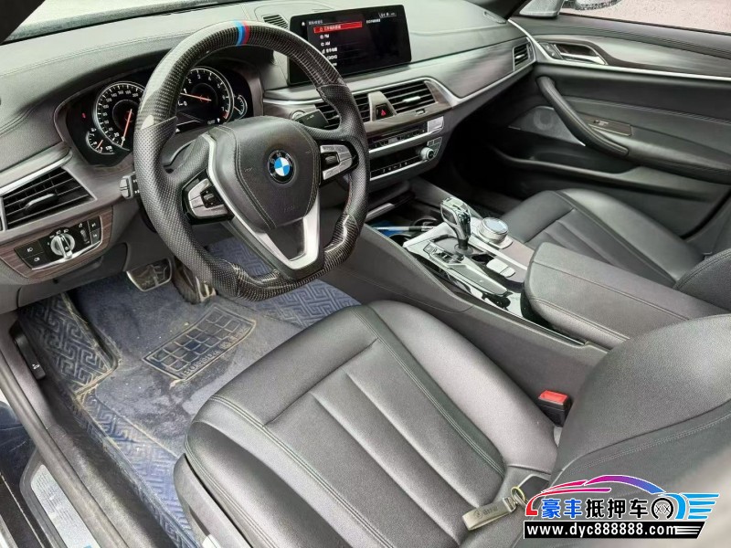 18年宝马5系轿车抵押车出售