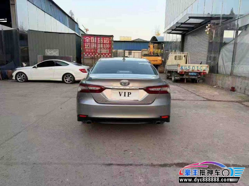 21年丰田凯美瑞轿车抵押车出售