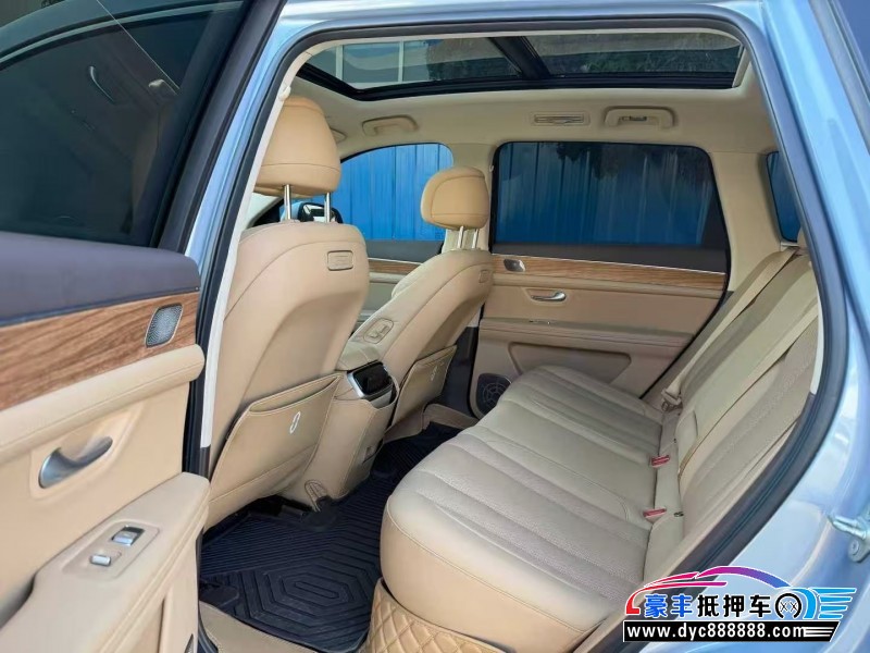 23年华为问界轿车抵押车出售