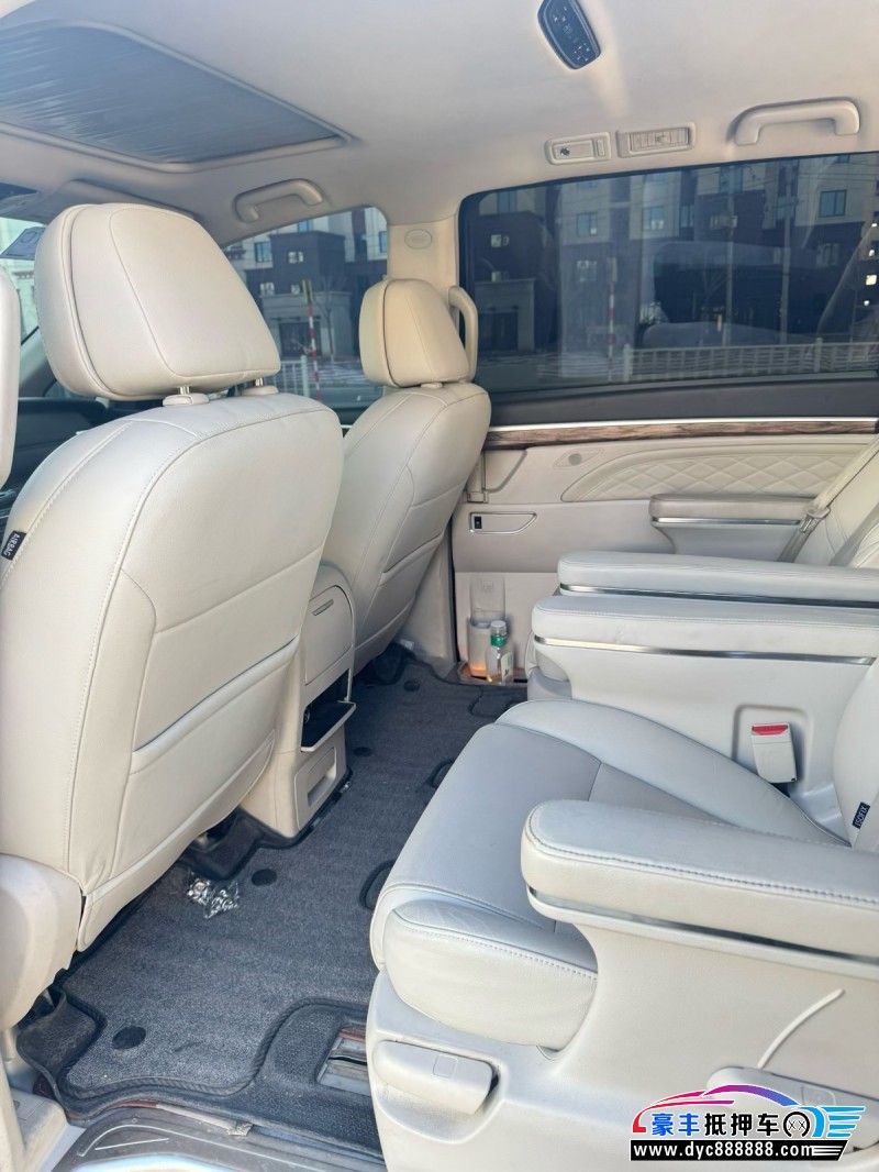 22年传祺M8轿车抵押车出售