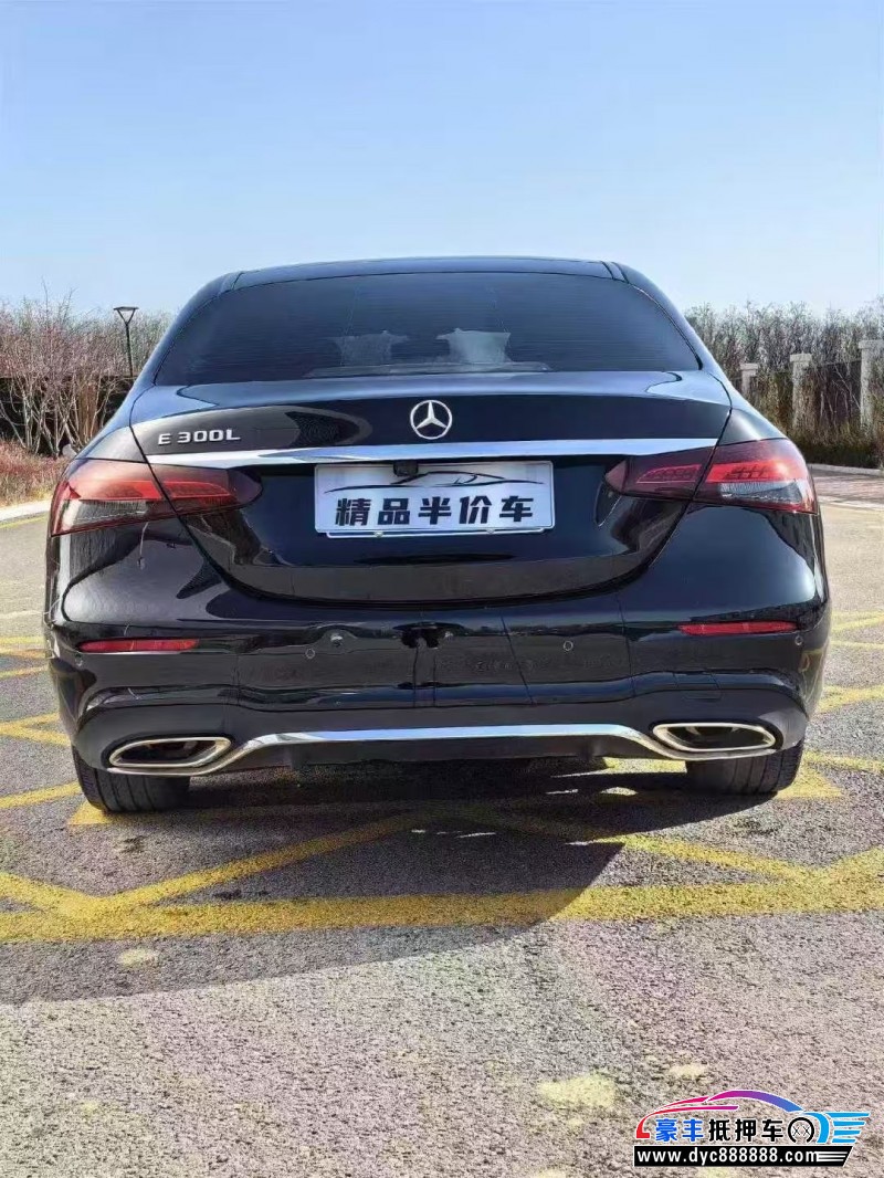 21年奔驰E轿车抵押车出售