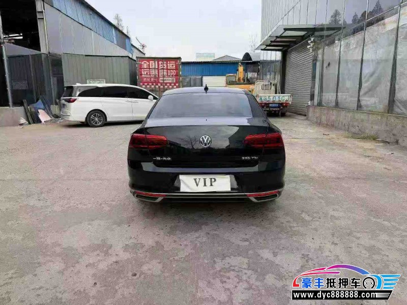 20年大众迈腾轿车抵押车出售